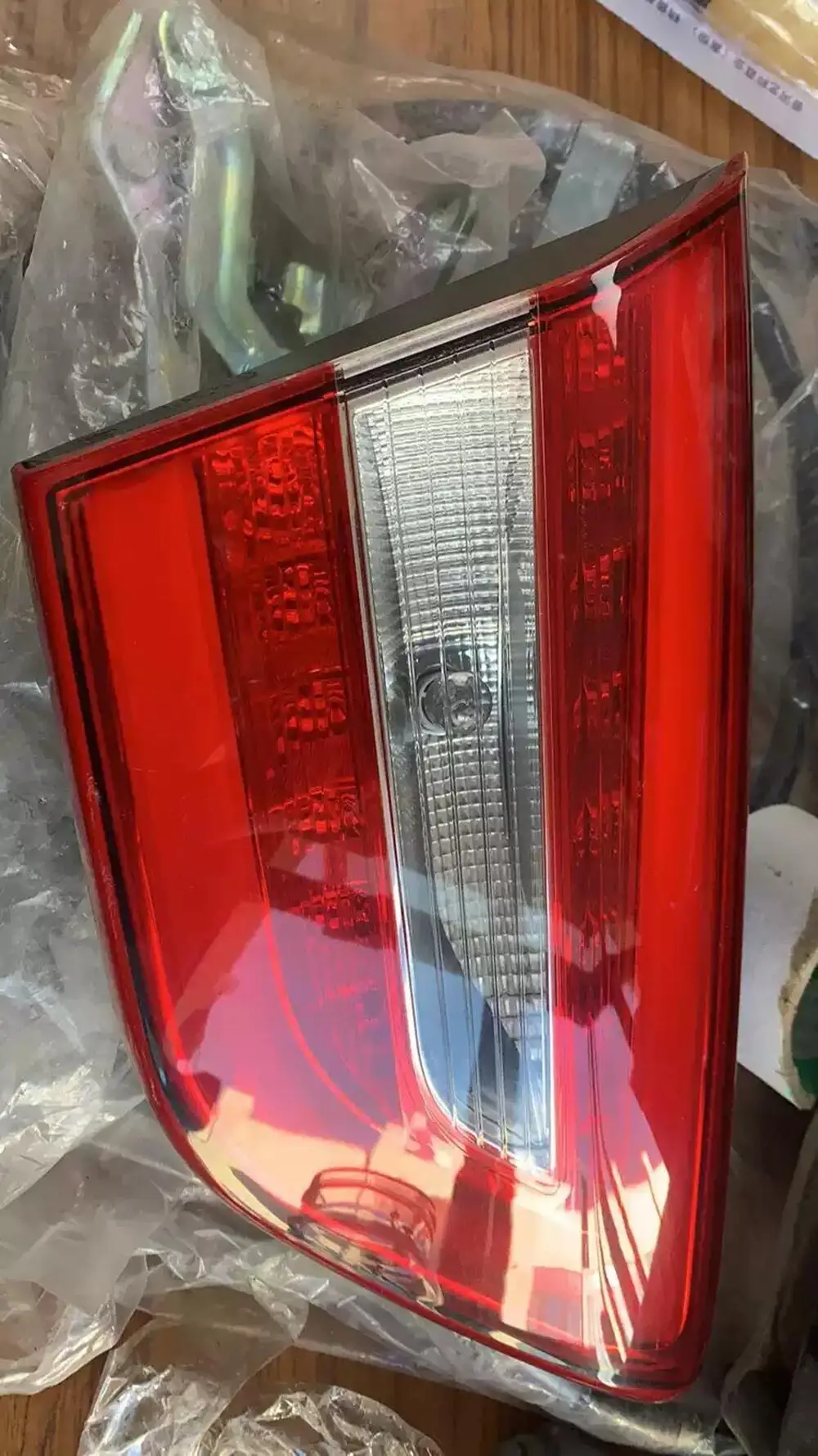 A pair LED Inner Tail light Assembly For Hyundai IX25 2016 Taillamp taillight Auto Accessories