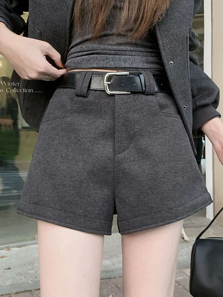 

Woolen Suit Shorts women's autumn and winter 2025 new style high waist fashion versatile A-line wide leg short pants