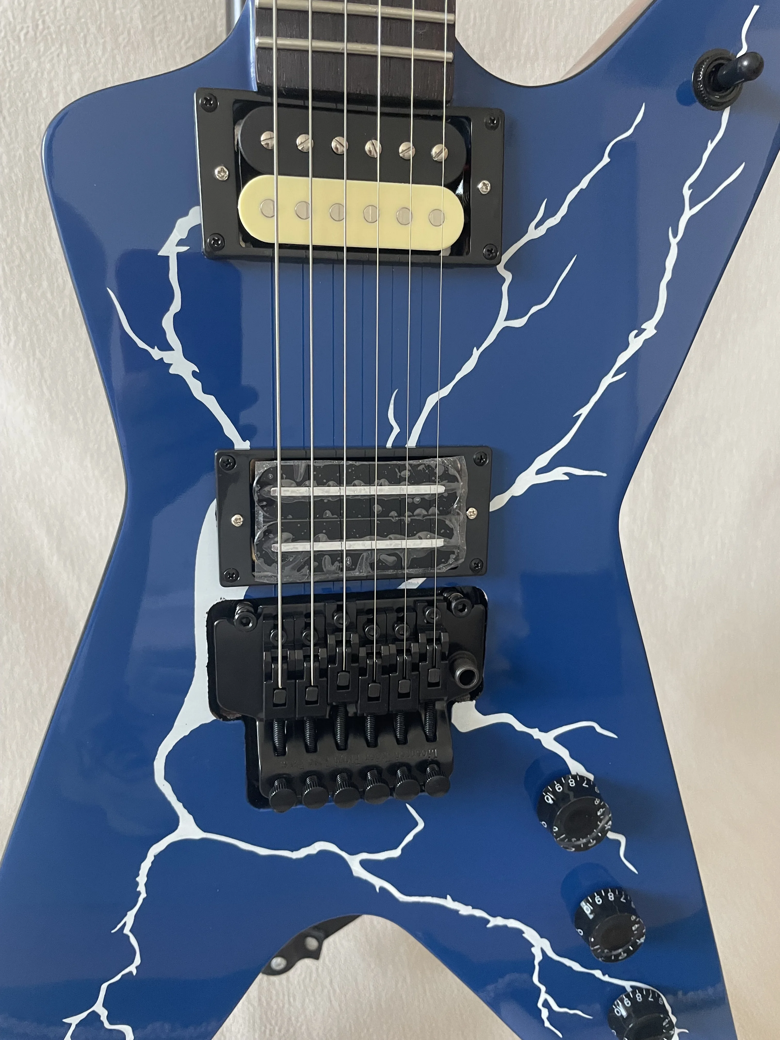 Custom DIME Washburn  Dimebag Darrell Signature Model Electric Guitar Blue Lightning