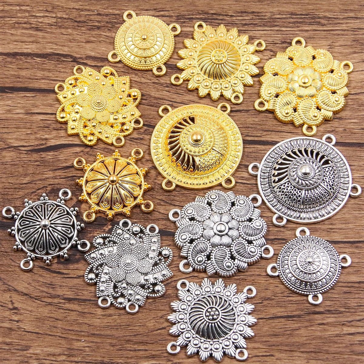 10PCS Mix Size Style Two Color Necklace Charm Women Jewelry Fashion Porous Connector Geometric Round Flower Pendant Necklace