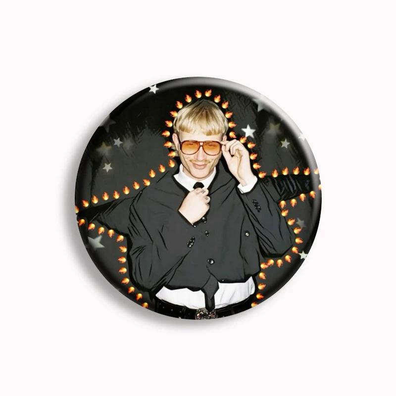 Netherlands Hot Singer Joost Klein Button Pins Creative Europapa Cute Fun Meme Brooch Badge Bag Decor Fans Collect Friends Gifts