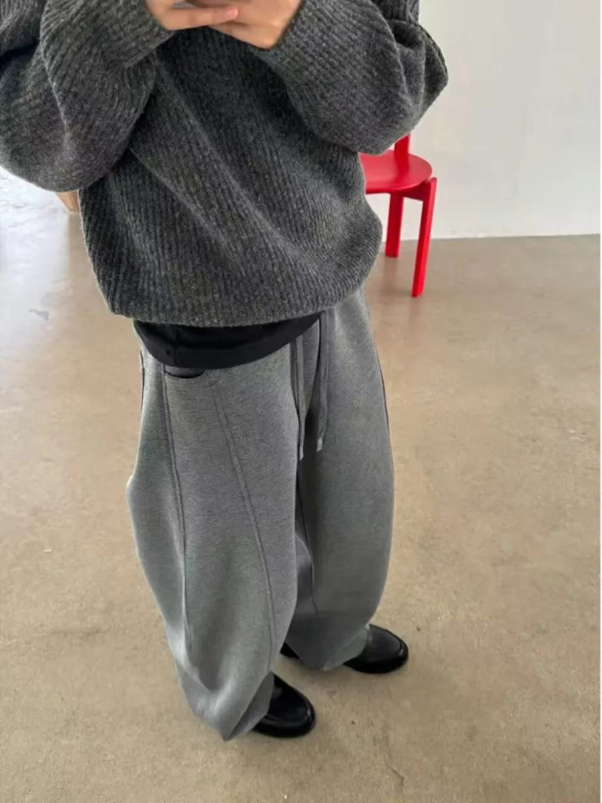 

Deep ey Men's Knife Pleat Straight Leg Trousers American High Street Wide Leg Pants Cleanfit Drapey Pants Youth Trend