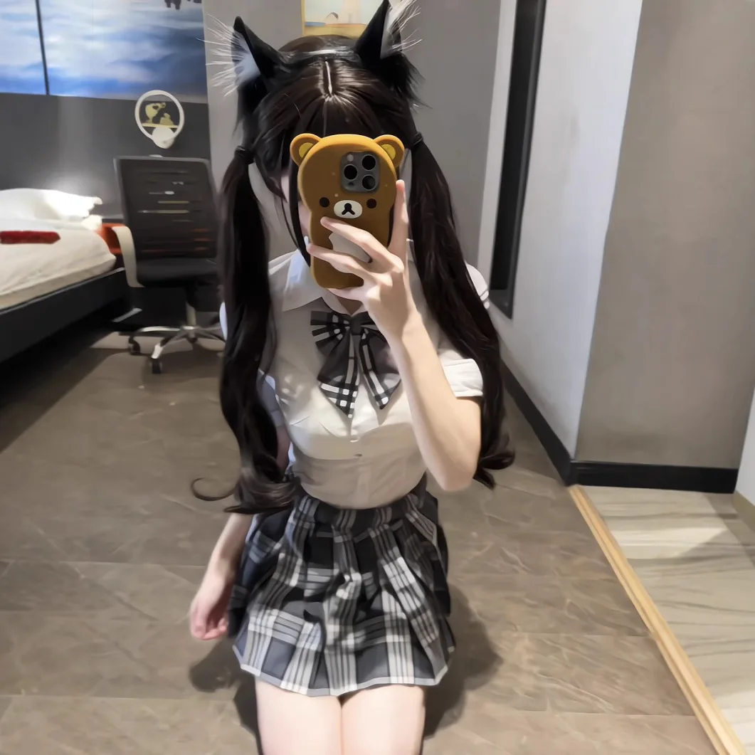 

Koni Synthetic Long Curly Lolita Wig 75cm Extended Mi-ku Inspired Costume Cosplay Wigs for Women Party Anime Fashion Styling