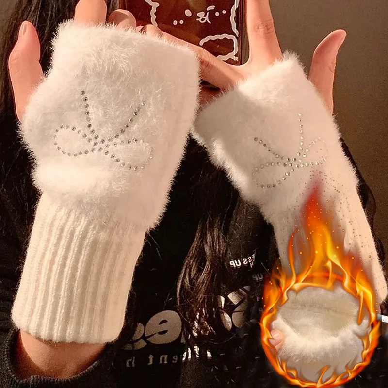 

Белые, черные зимние перчатки с полупальцами, женские мягкие теплые роскошные плюшевые вязаные толстые перчатки без пальцев со стразами и бантом, варежки на запястье