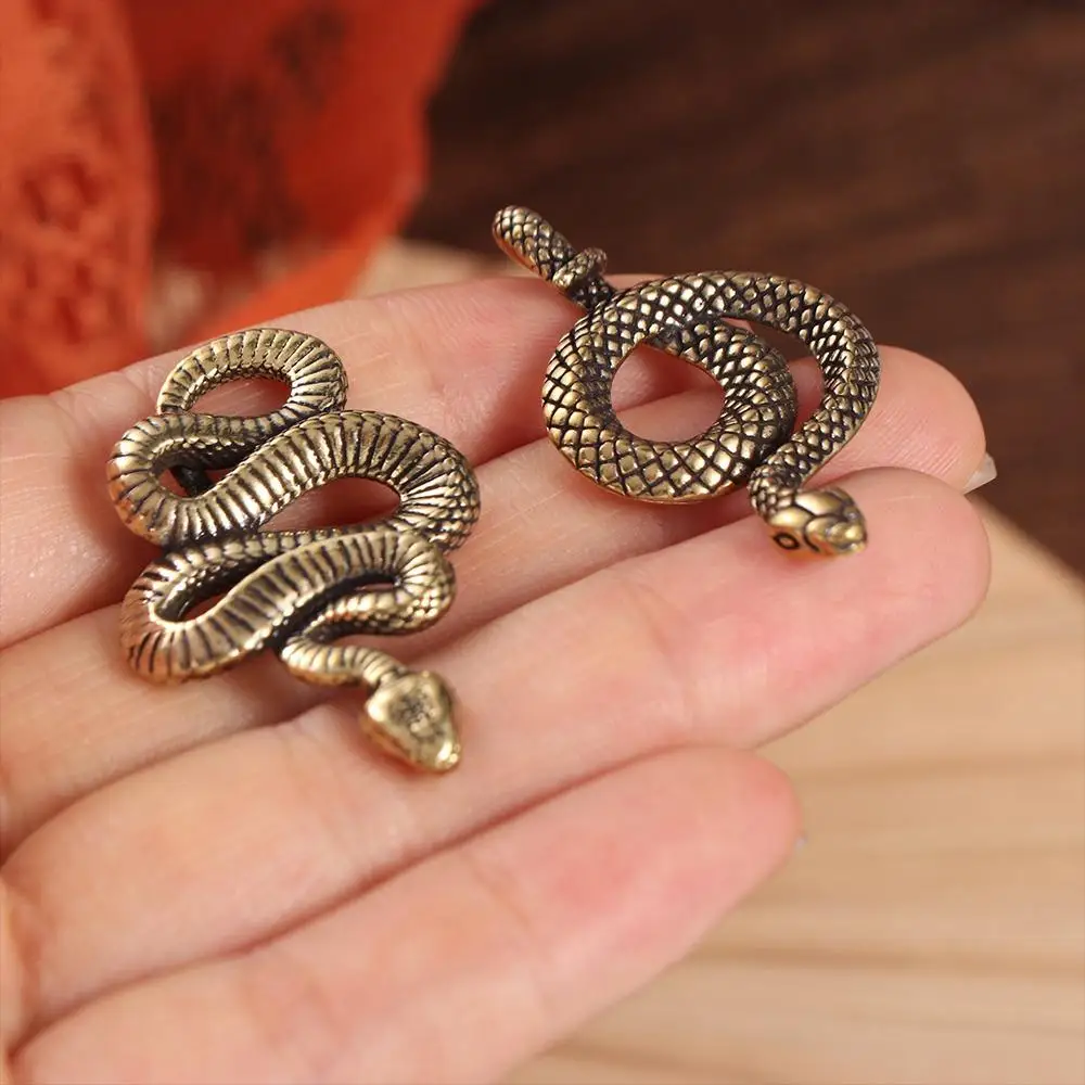 Classic Twelve Zodiac Snake Vintage Brass Snake Statue Elegant Ancient Snake Figurines Exquisite Lifelike Lucky Animal Sculpture