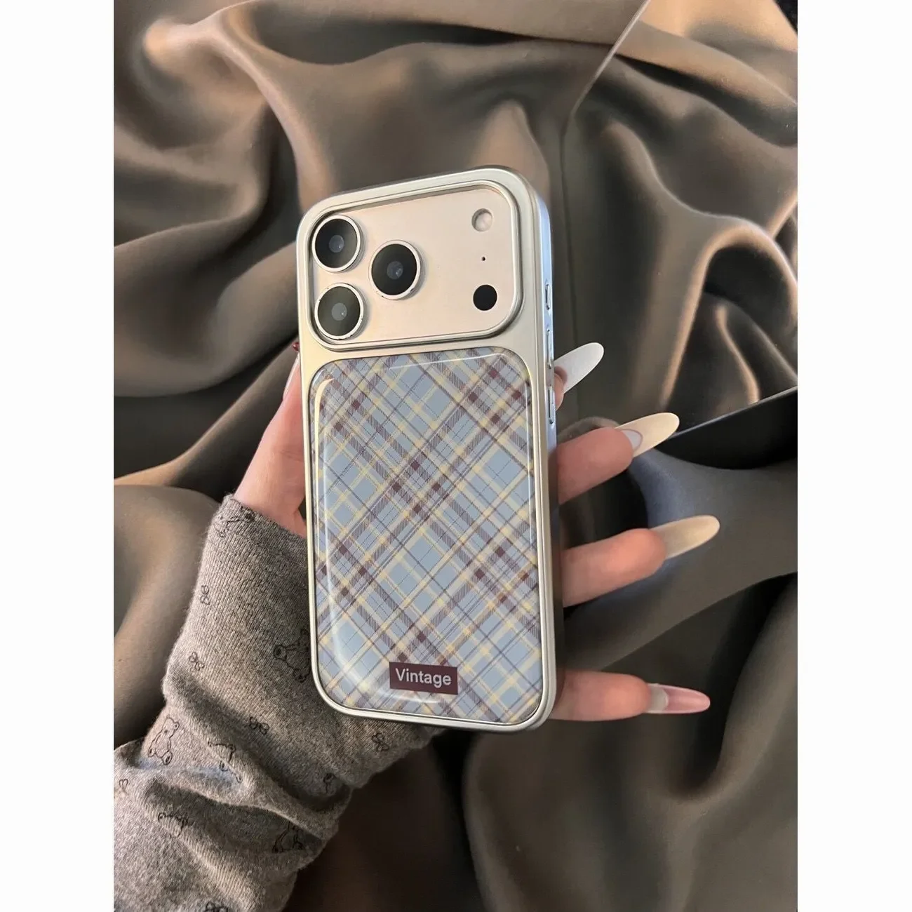 Japanese and Korean Ins Retro Blue Brown Checkered Fashion Phone Case For iPhone 17 16 15 14 13 12 11 Pro Max Plus Y2K Cover view 5