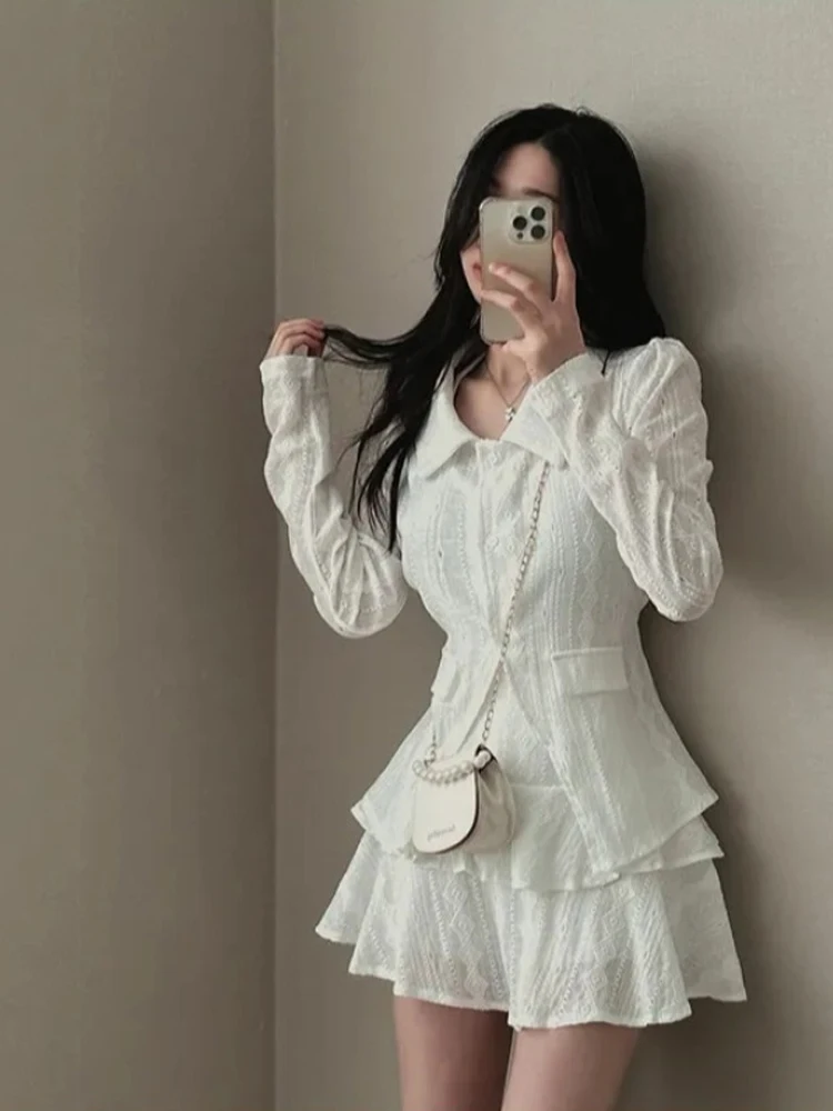 Faionable conjunto de duas peças feminino high-end sensação irt + saia bolo conjunto longo sve botão-up coleção primavera