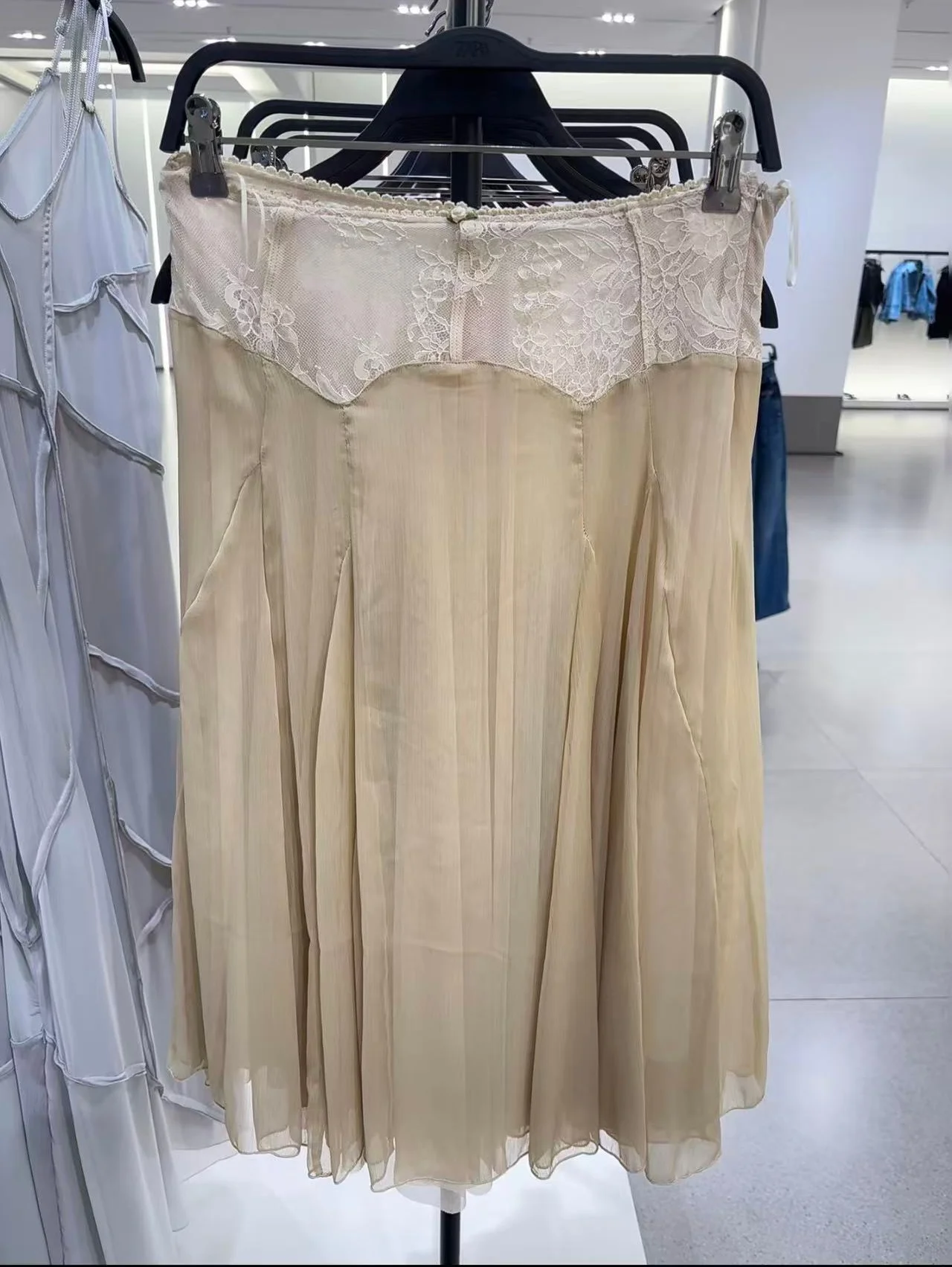 Retro High Waist Midi Skirt Spring Summer New Arrival Color Block Lace Patchwork Half Body Skirt Princess Style Casual Wear