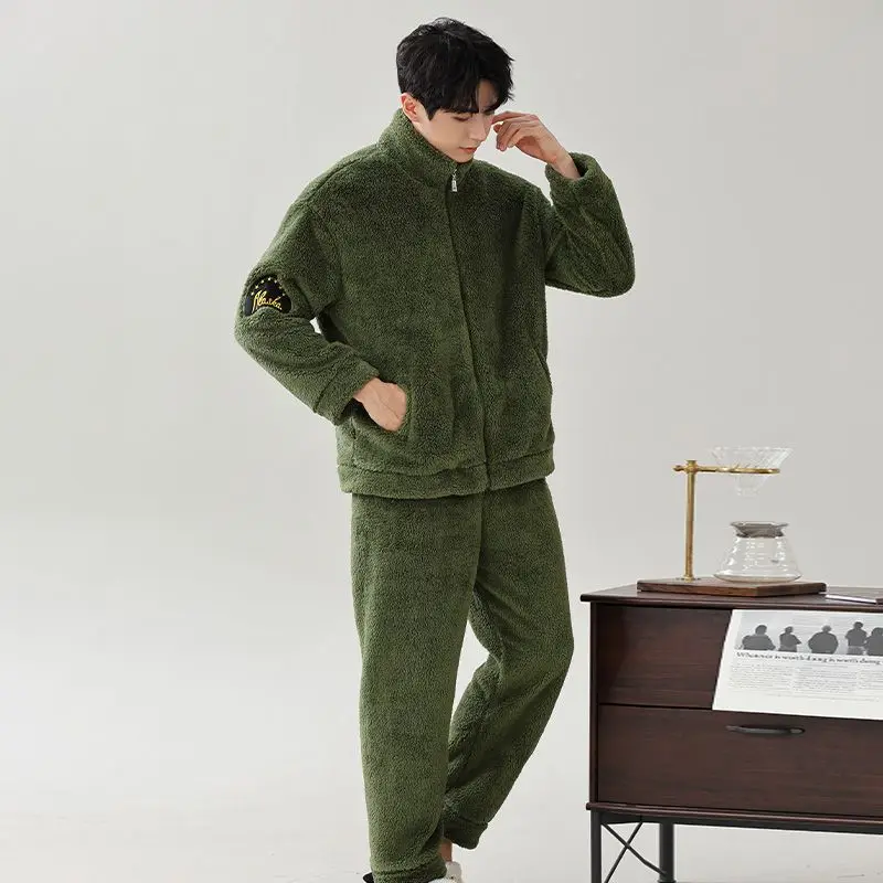 Winter-Homewear-Set aus extra dickem Extra-Fleece für Herren, Flanell-Homewear-Set für Herbst/Winter, kann außerhalb des Coralline-Pyjamas für Herren getragen werden