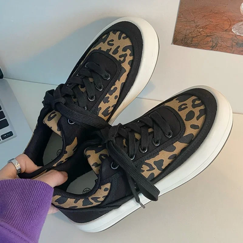 Women Sneakers Leopard Print Canvas Woman Shoes Casual Skateboard Shoes Spring Autumn Shallow Platform Vulcanized Shoes Female