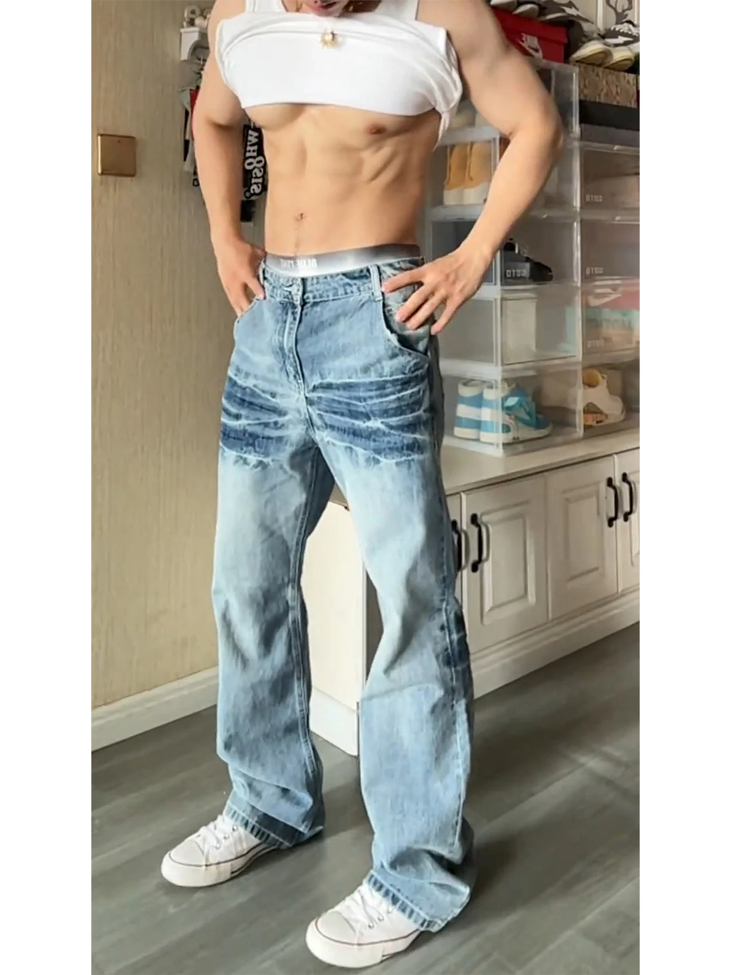 

Мужские летние джинсы из выстиранного денима в американском стиле, тонкие, прямого кроя, с принтом в виде молнии, CleanFit, стильные расклешенные брюки