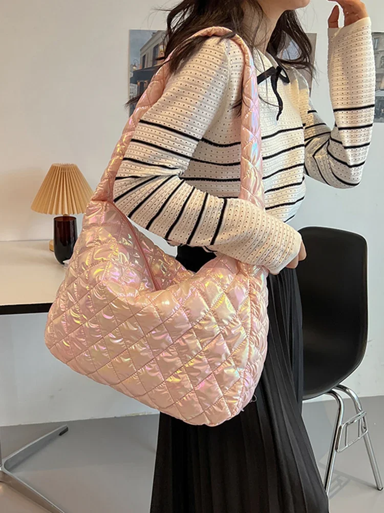 Cotton Padded Women Tote Bag Large-capacity Ladies Tote Handbags Laser Multicolor Rhombus Pattern for Travel Work for Daily Life