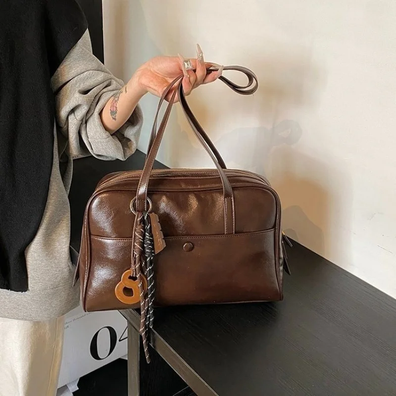 

Chic Parisian Inspired Crossbody Bag For Women Luxury Soft Leather Designer Handbag