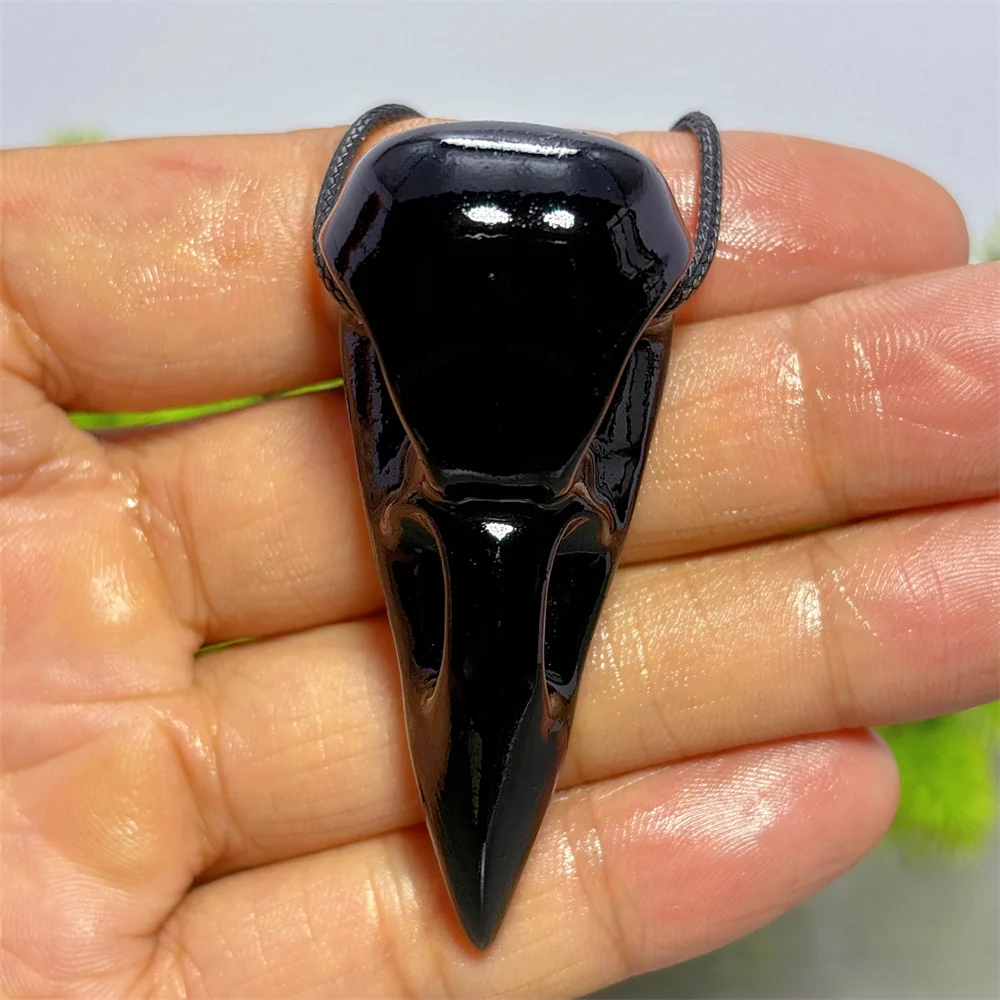 Black Obsidian Crow Skull Natural Crystal Home Decoration Room Decor Luck Quartz Stone Garden Healing Energy Love Gifts