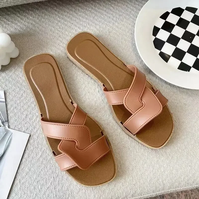 White Women\'s Slippers and Ladies Sandals Brown Slides Open Toe Outside Indoor Flat Shoes on Beach Black Wholesale New Fashion B