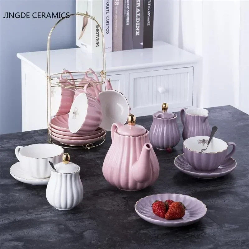 1pc Direct Selling New Classic Golden Bee Striped Afternoon Tea Coffee Milk Juice Drink Jug Light Luxury Glaze Plus Gold Ceramic