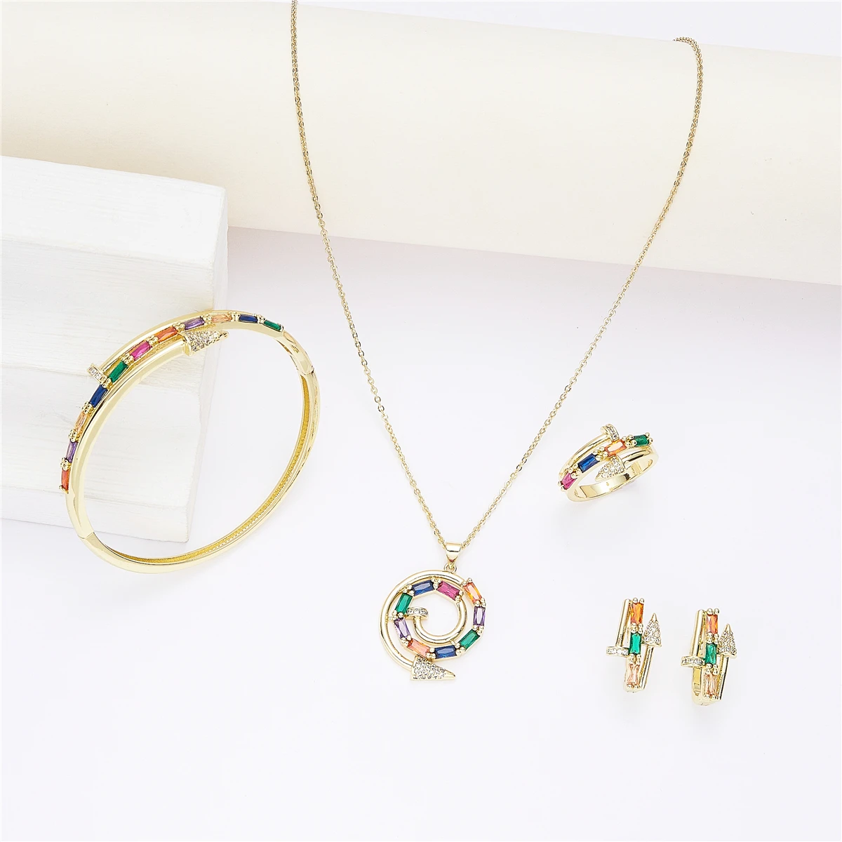 

New Design Jewelry Set Rainbow Gradient Fashion Elegant Necklace Ring Bracelet Earrings