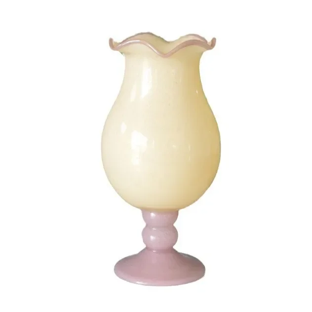 

Retro handmade vase tall lily of the valley wind lamp vase medium ancient glass advanced glass flower arrangement ornament