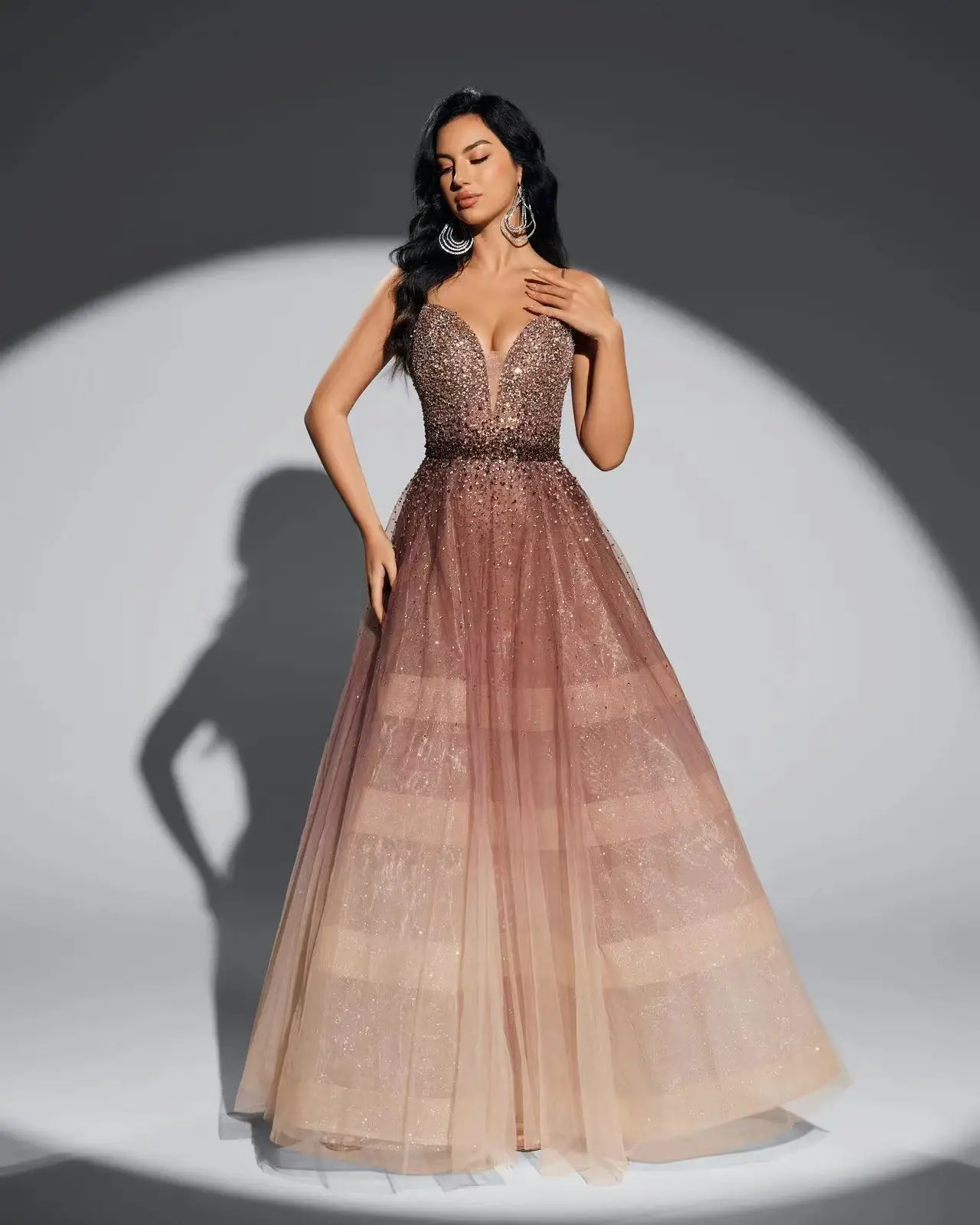 (VERKAUF)Shalimar Zhang Braunes langes Abendkleid Sexy Spaghettiträger Rückenfreie Ballkleider Süße Abschlussfeier Maßgeschneidert