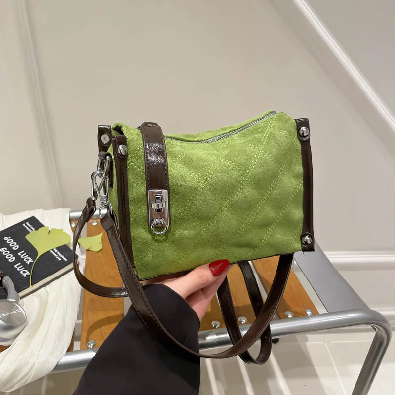 

2025 Archival-Inspired Tote Bag, Multi-Way Convertible Top Handle & Shoulder Purse for Women, Textured Vegan Leather Day