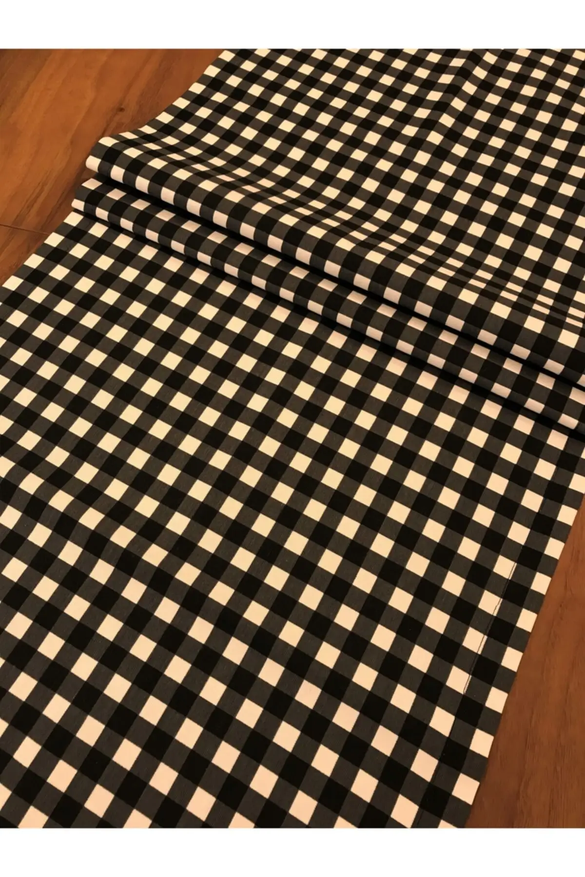 Black and White Gingham Runner Tablecloth. Kitchen, Table Accessory, Plate Base, Dining Room