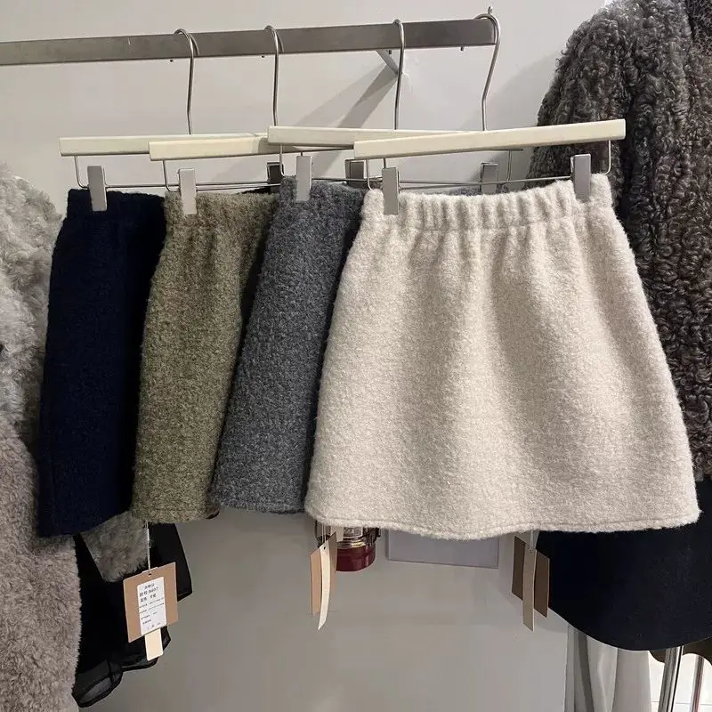 

plus Size Thickened High Waist Women's Skirt Autumn Winter Slimming Short A-Line Skirt Circle Fleece Large Size Fashion