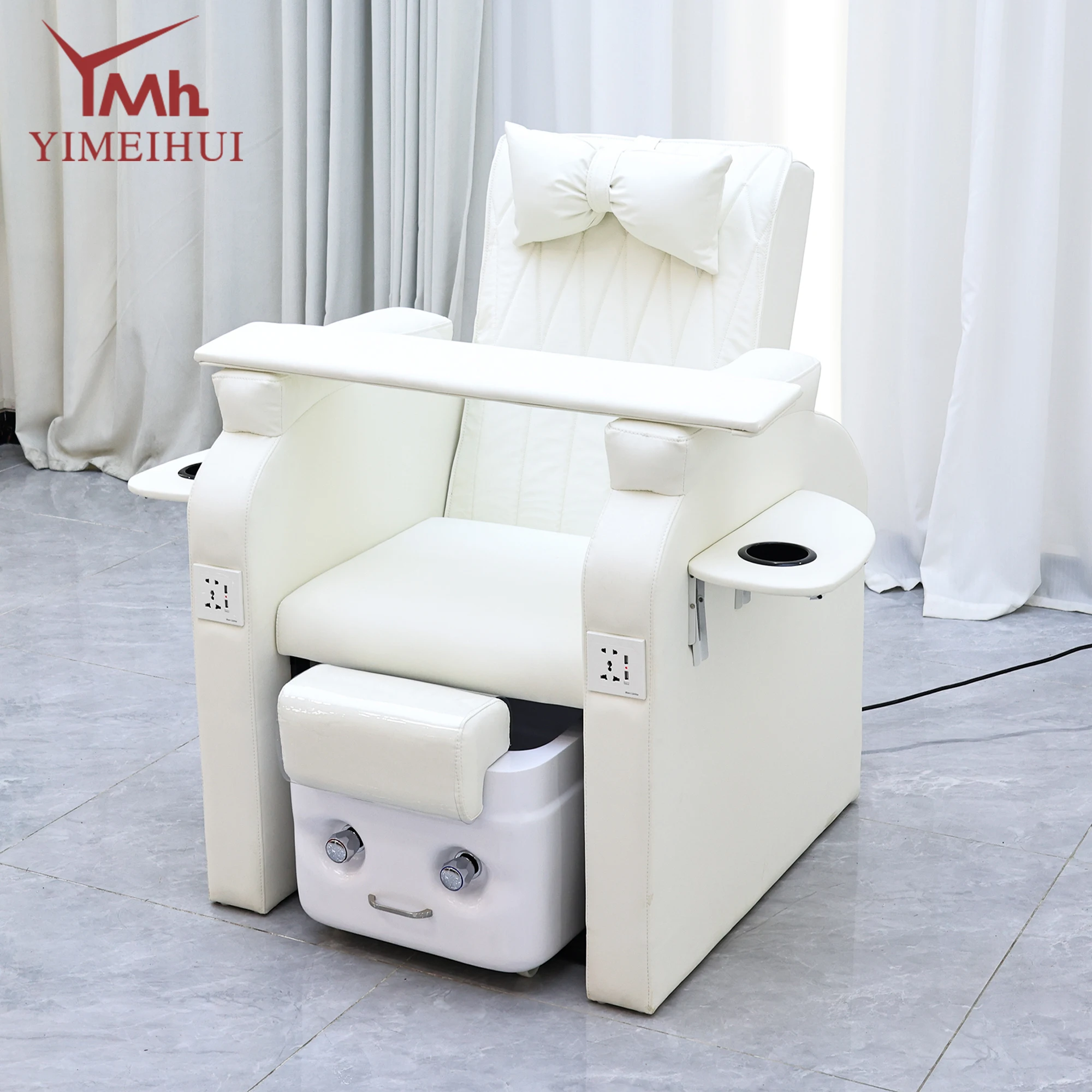 

White Pedicure Chair with Adjustable Retractable Foot Bath USB Port Manual Massage Plush Cushioning for Spa Salons