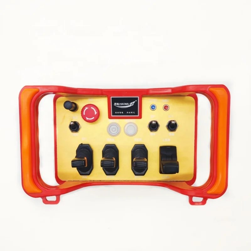 W-batterij 4-knoppen Waterdicht voor technische voertuigen Draadloze kraanafstandsbediening met LED-licht Oplaadbaar