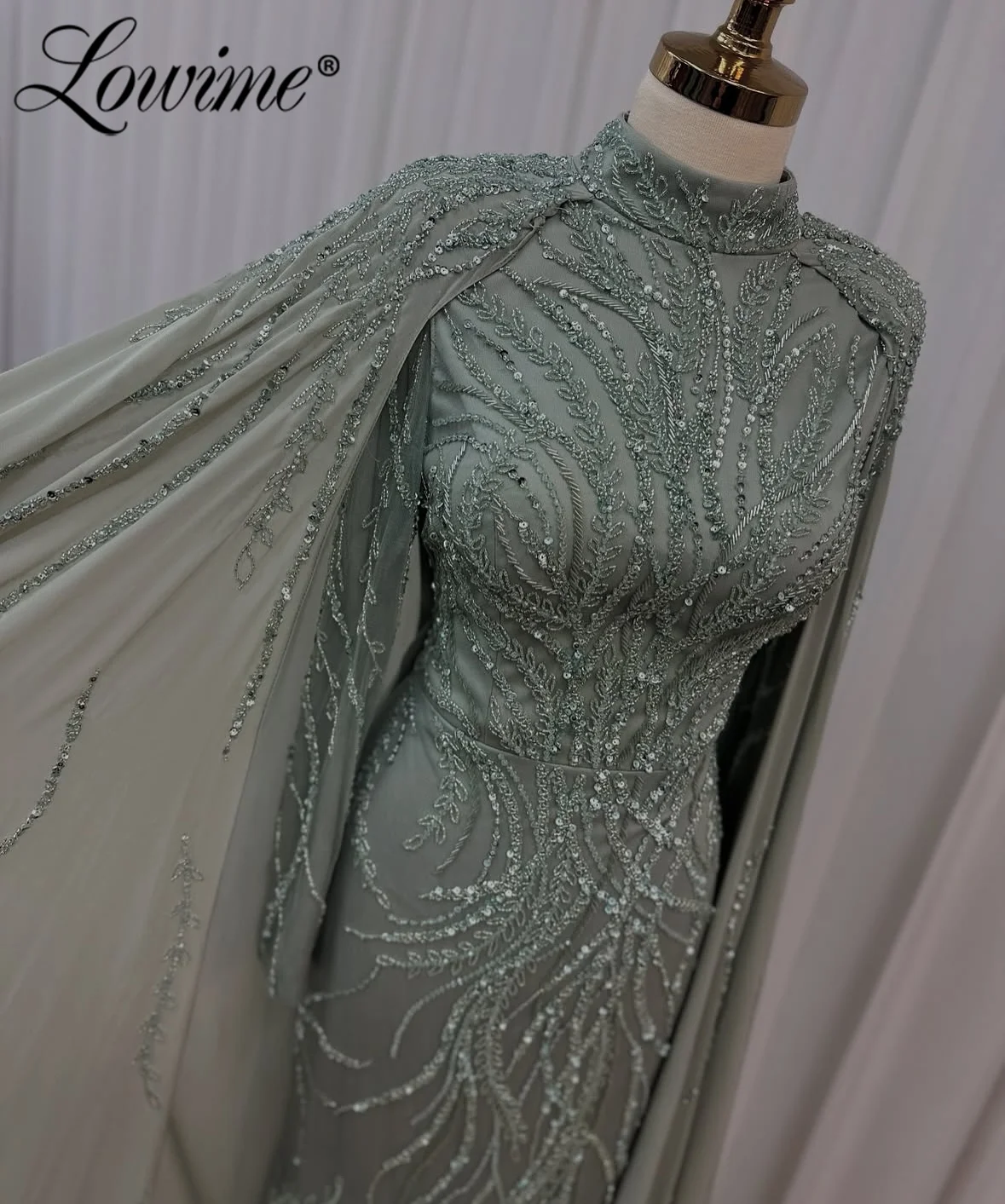 

Customized 2026 Elegant Saudi Arabic Sage Green Evening Dress with Cape Sleeve Women Formal Occasion Party Dress Long Prom Gowns