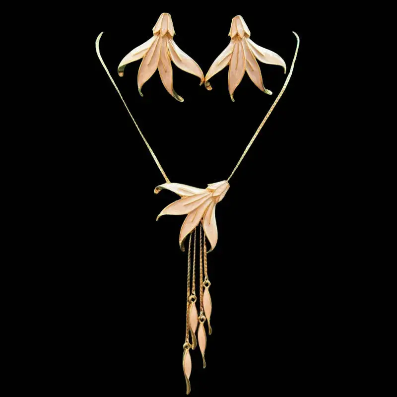 تشينغداو-المينا رسمت قلادة شرابة والأذن مجموعة ، العصور الوسطى خمر الأعمال الثقيلة ، نمط القصر الرجعية ، أنيقة #2