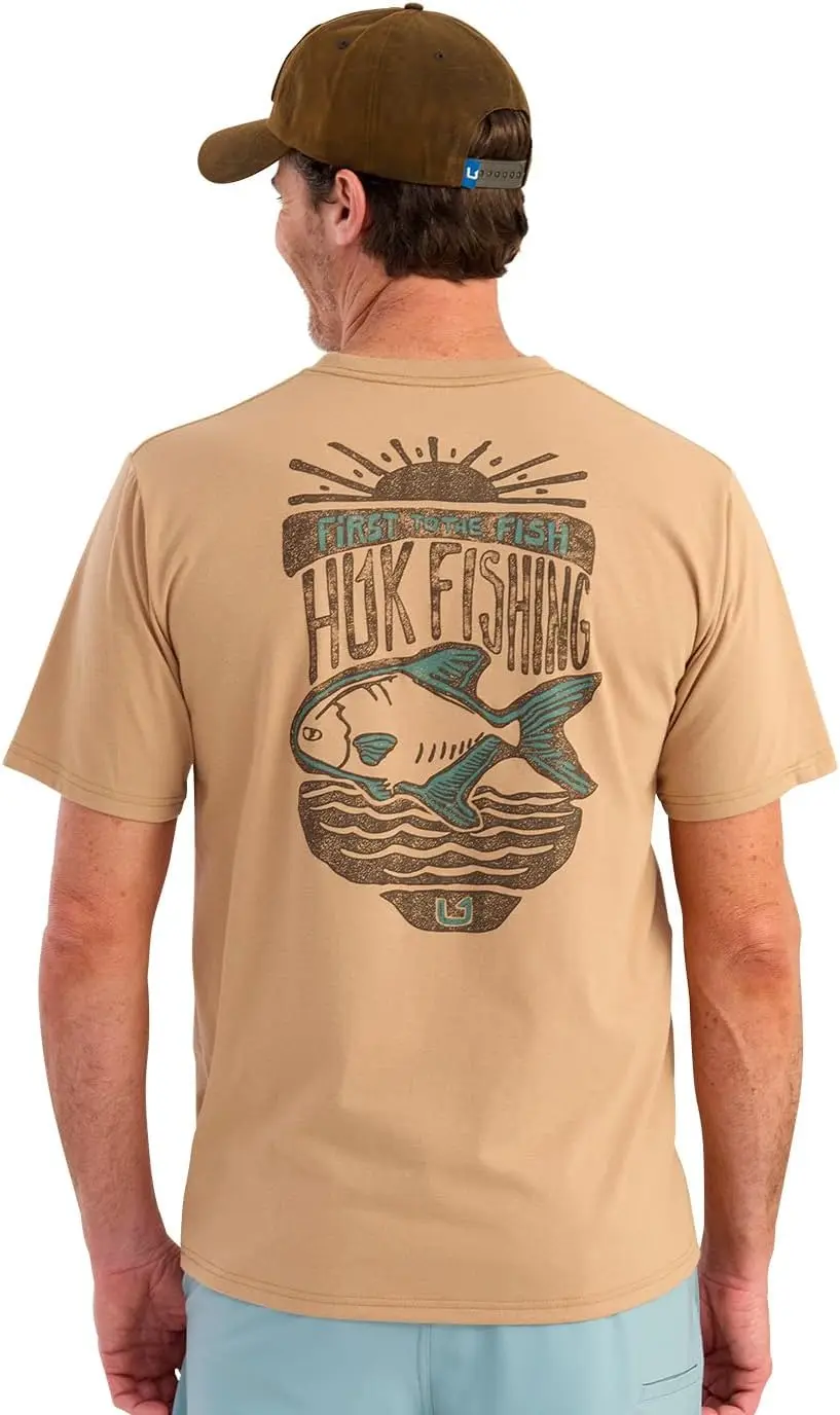 HUK Men's Pocket Tee, Comfortable Performance Fishing Short Sleeve T-Shirt with Chest Pocket
