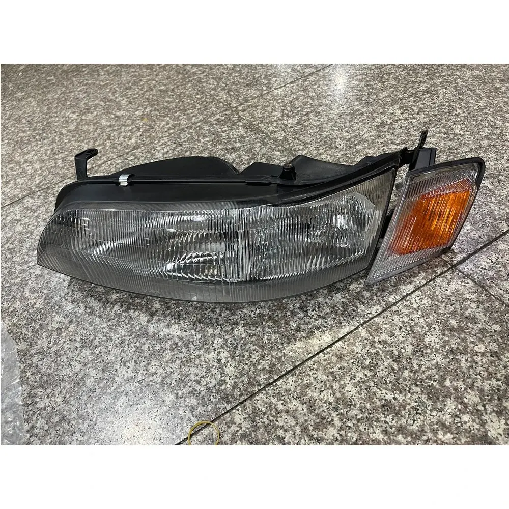 

2Pcs Car Headlight Crystal Headlights for Toyota Mark Gx90 1992 1993 1994 1995 1996 Set of Headlight Corner Lights