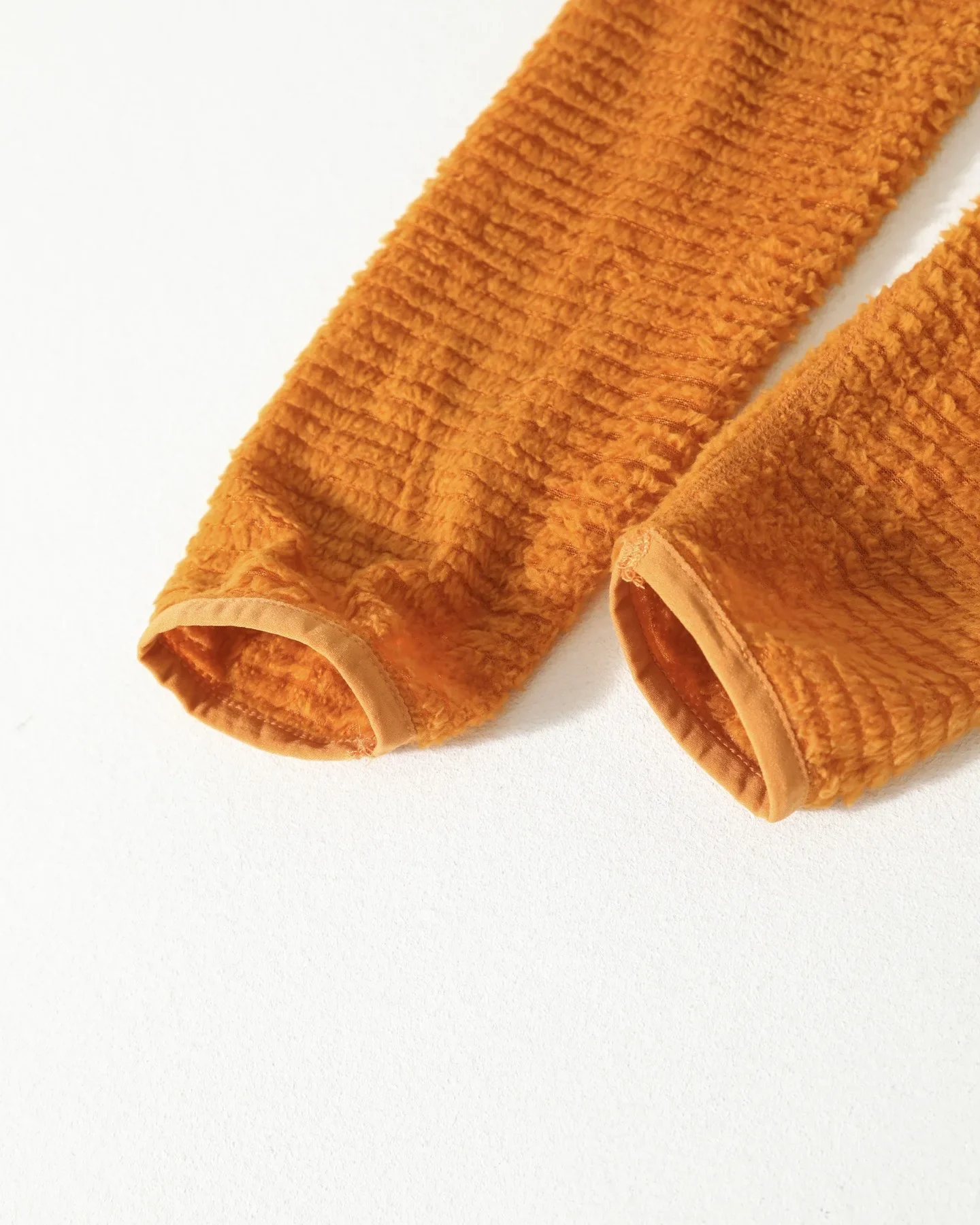 Unisex Outdoor-Fleece-Kapuzenpullover mit Ferninfrarot-Heizung – Antistatischer, thermischer Langarm-Pullover für Winterwanderungen und zum Schichten – Detail 9
