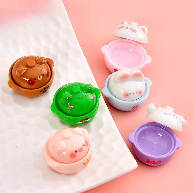 6PCS Mixed Animal Clay Pot Resin Charms Dollhouse Play Food Miniature Casserole Bear Pig Dog Cat Frog Rabbit Flatback DIY Craft