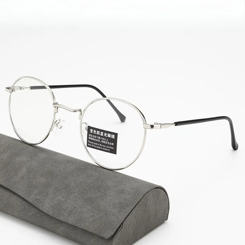 Retro Anti-Blaulicht-Strahlenschutz-Brille in Grau für Männer und Frauen, koreanische Version, trendige photochrome Brille – Detail 5