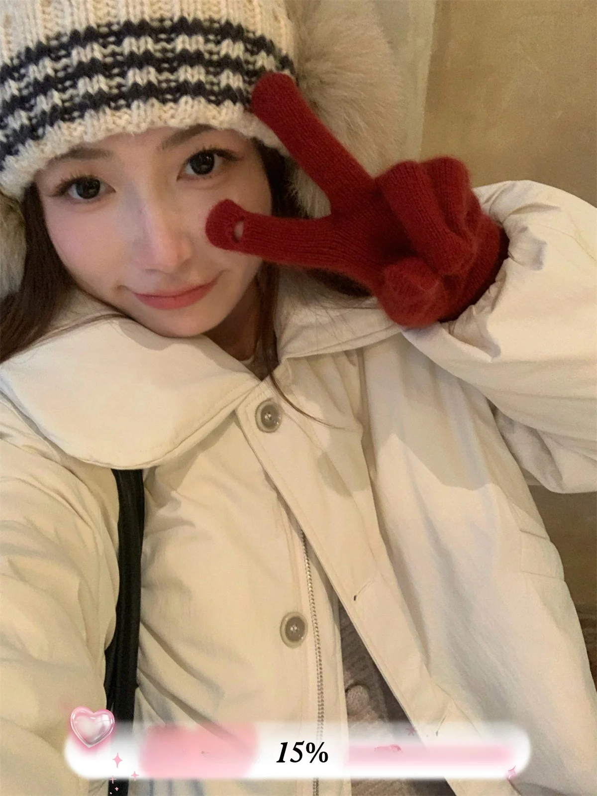

TheDouerr Short Puffer Jacket 90% White Duck down Fluffy Collar Dual Color Warm Winter Women's Fashion Stylish Coat