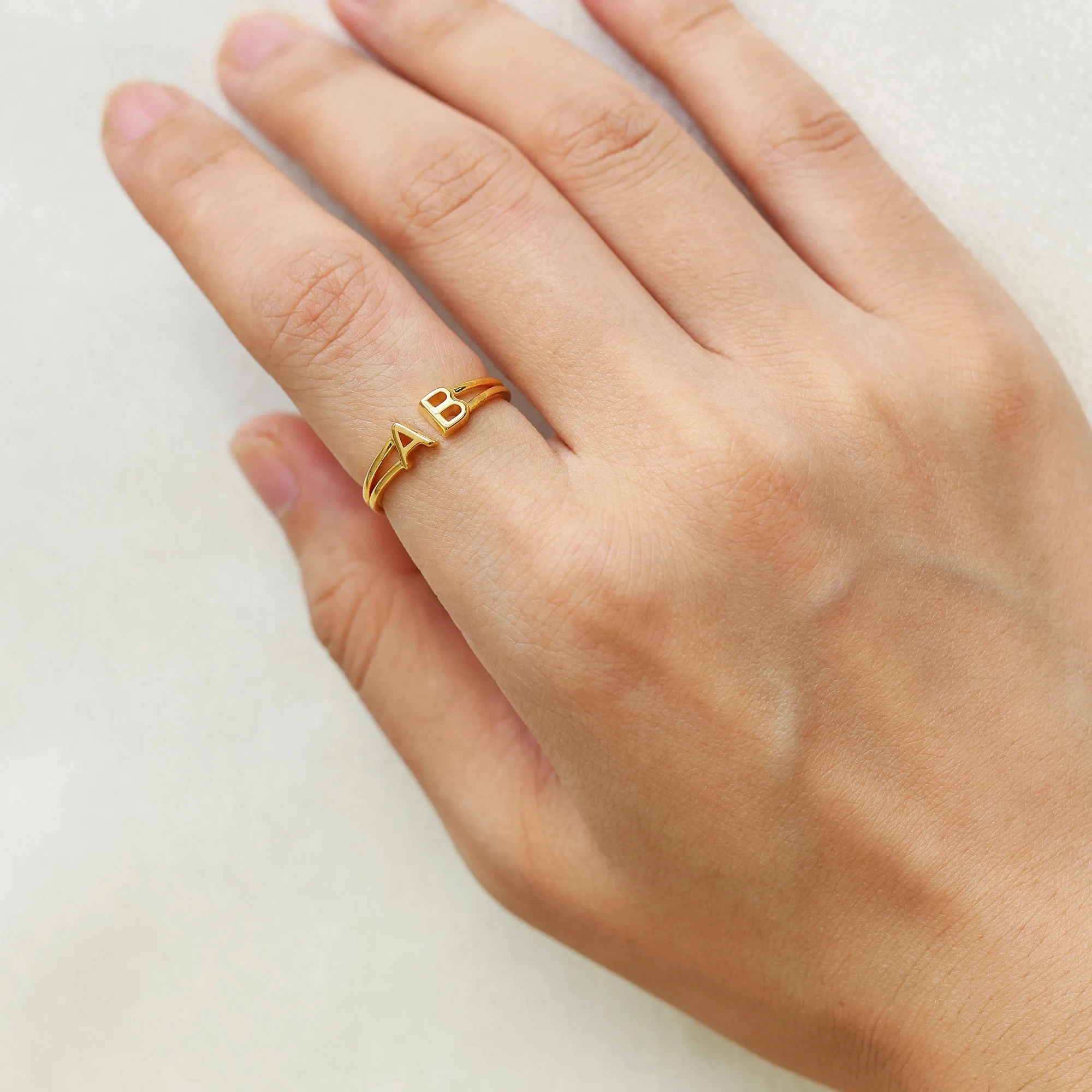 Personalisierte Doppelband-Buc – Initial Ring Custom Bewertung und Preis