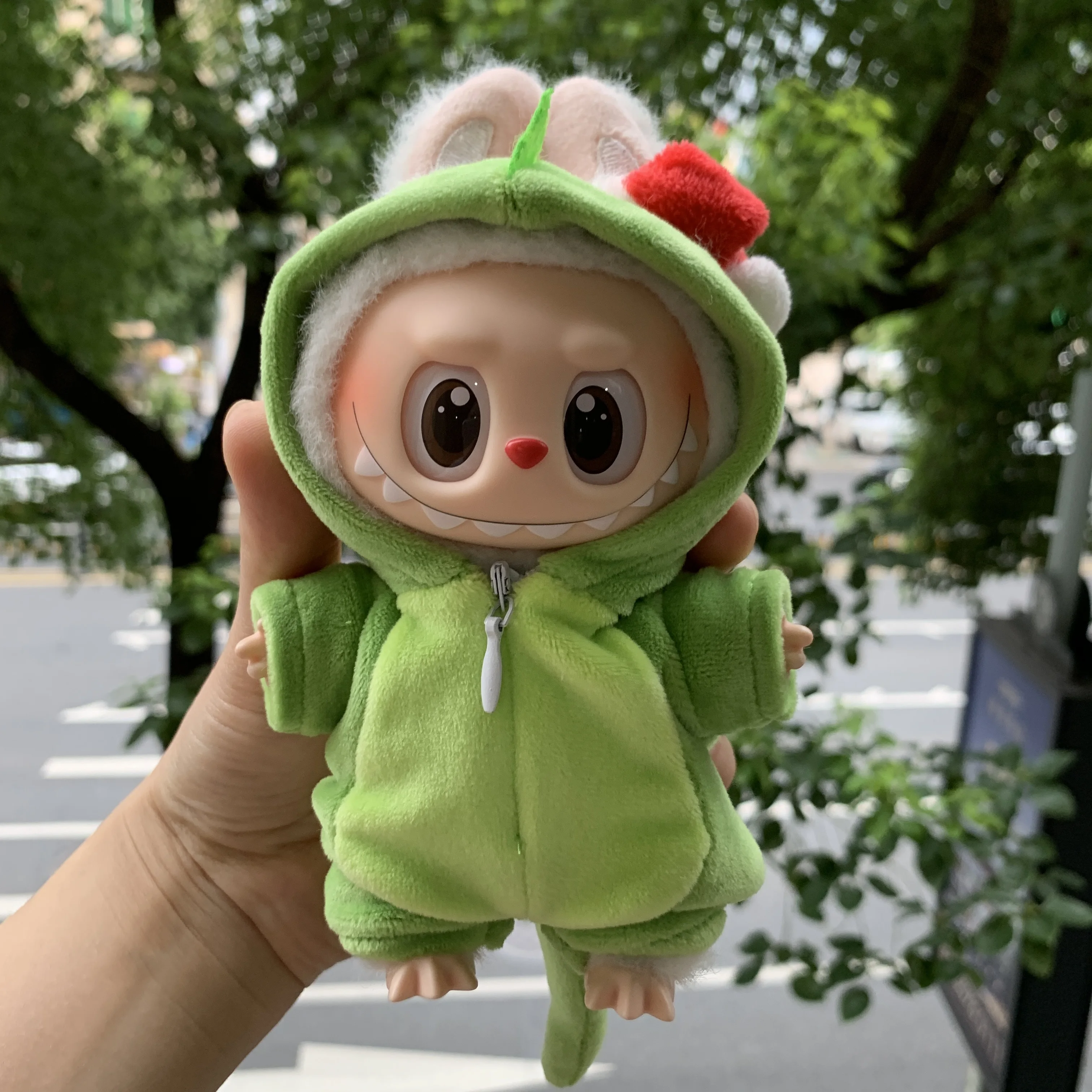 

17 см Labuu, одежда динозавра, плюшевая кукла, одежда для куклы Labubu, костюм динозавра с шляпой, аксессуары для кукол