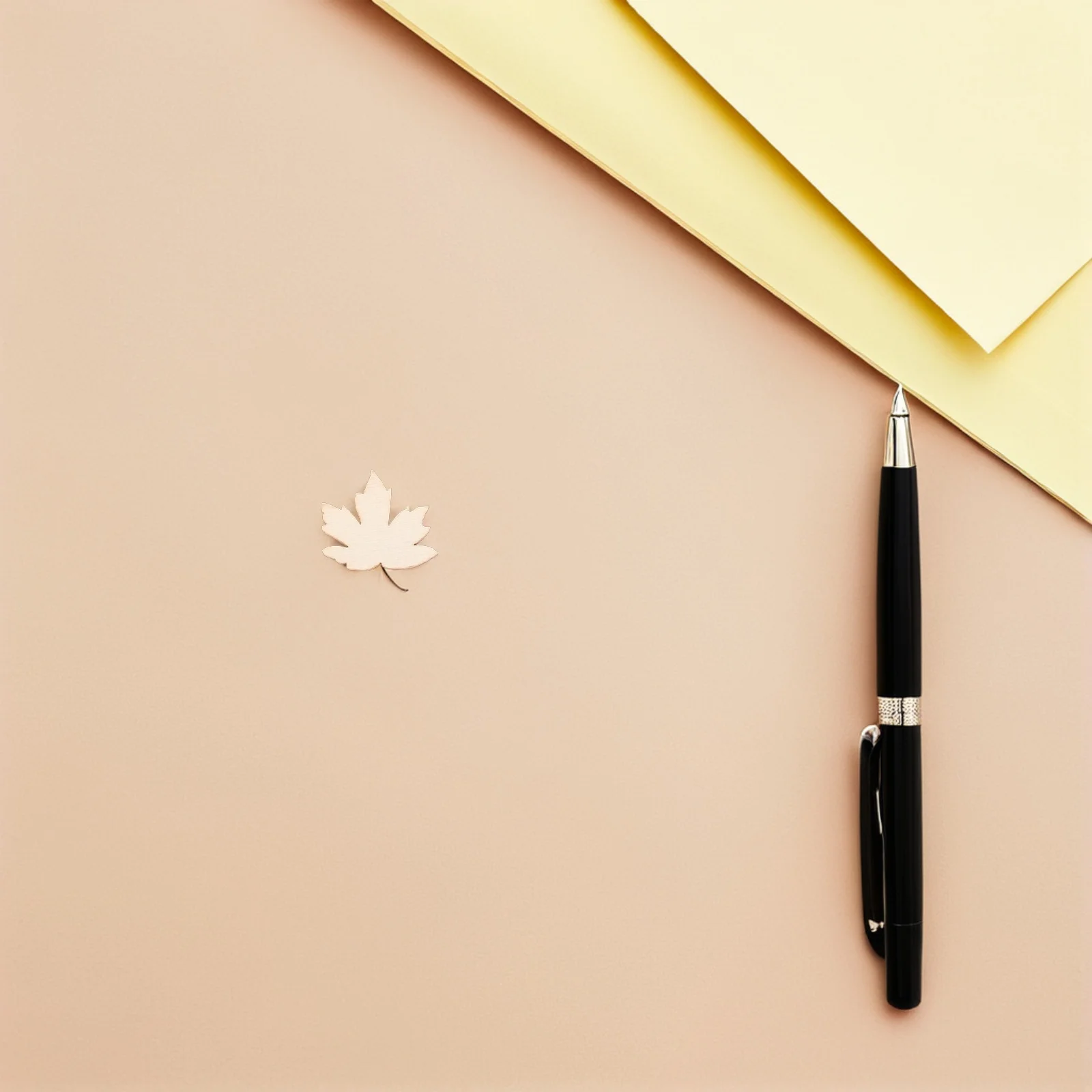 

100Pcs Unfinished Maple Leaf Wood Pieces Natural Wooden Cutouts for Crafting Activities Rustic Home Wedding Decor