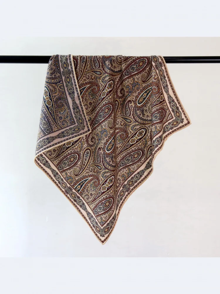 両面多色シルクウールショール多用途高級カシミヤスカーフ高級秋ファッションプリントデザインノーブランド