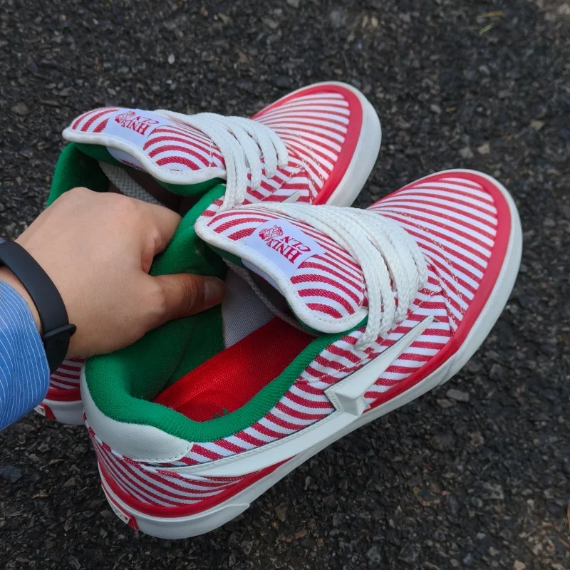 Red‑White Striped Chunky Bread Shoes Unisex Low Top Retro Trendy Board Shoes Contrast Lining Lightning Logo Niche Couple Casual