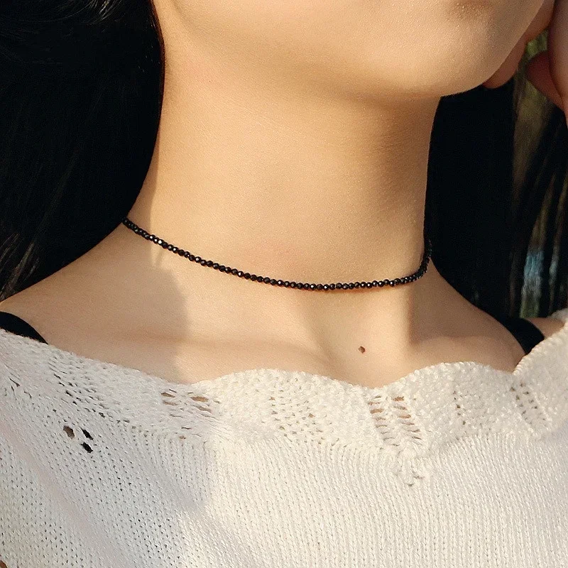 Collar corto de cuentas negras para mujer, Gargantilla Simple, joyería de moda para fiesta, 2023