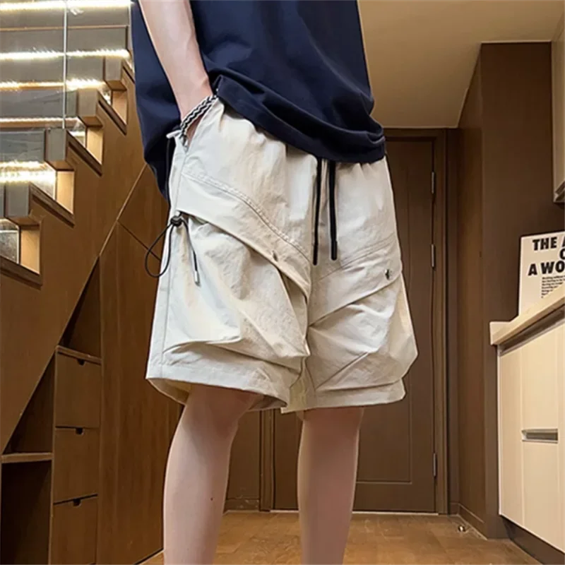 ドローストリング付き無地メンズショートパンツ、ルーズなゴムウエスト、メンズカーゴショーツ、マルチポケット、バギー、ワイド、美しいダメージ加工、Y2K