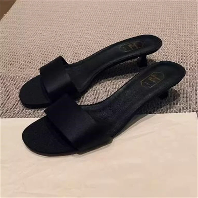 Silk Shoes for Ladies Round Toes Mid Heels Female Slippers Sewing Lines Chassure Femme Solid Womens PU Leather Zapatos De Mujer