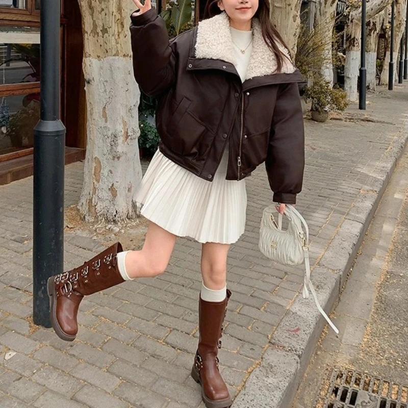 Lamb Wool Big Collar Unwashed Cotton Coat for Women in Winter 2025 New Thick and Warm College Style Leather Jacket