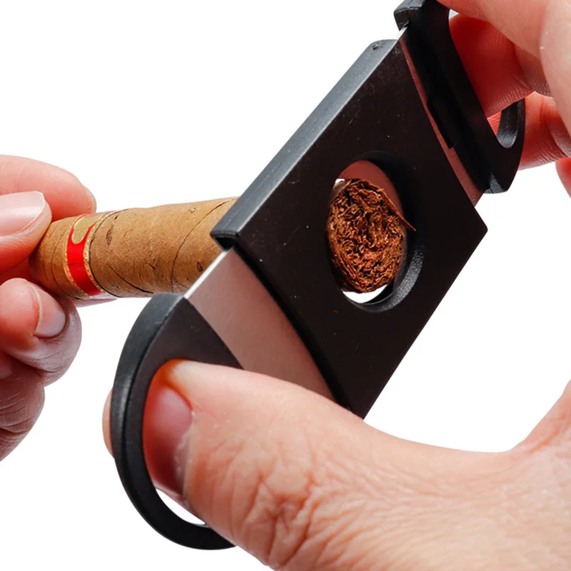 Cigar Set Classic Pocket Cigar Cutter V-shaped Cutting Sharp Stainless Steel Blade Guillotine Punch Cutter Cigar Accessories