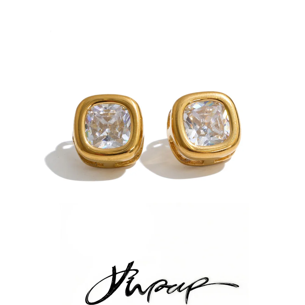 Yhpup 13*13mm Edelstahl Zirkon Quadratische Kleine Ohrstecker 16K PVD-beschichtet Glamouröser Zierlicher Damenschmuck Geschenk