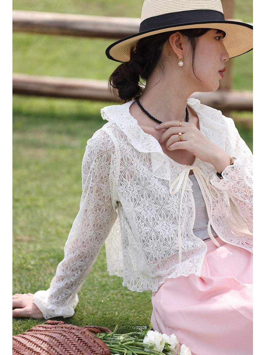 

French Sle Long Sve Lace Blouse with Ruffle And Bow Design Versatile Open Cardigan Doll Collar Semi-Transparent Cover up