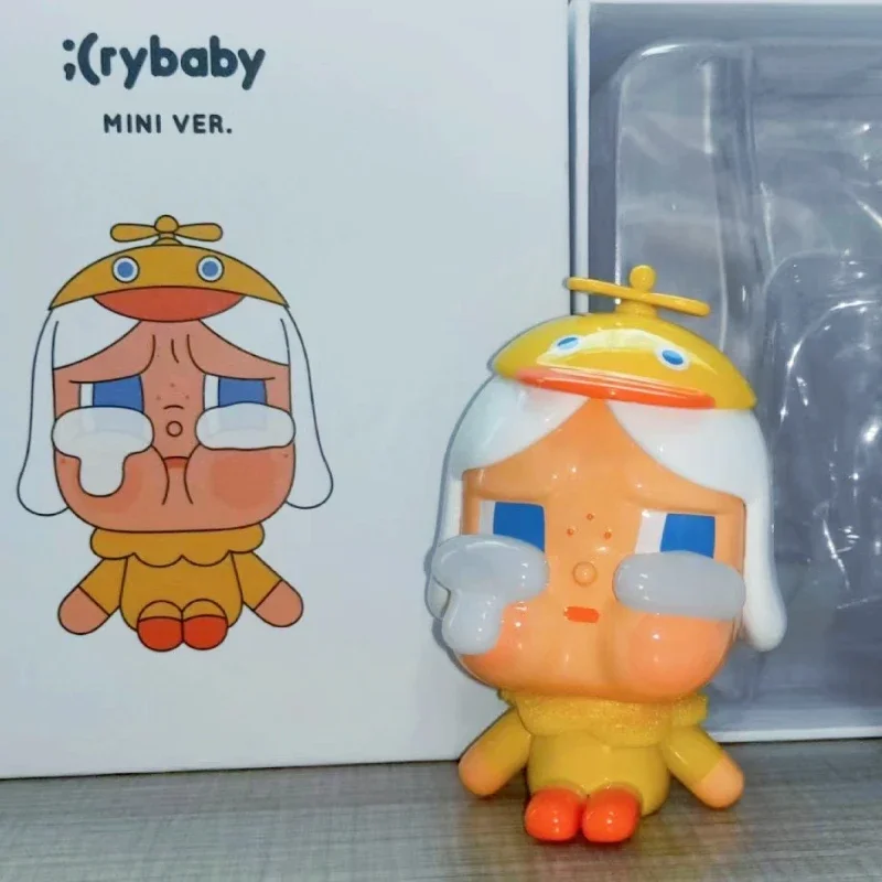 

Оригинальная коллекция Crybaby, желтая фотография, встречается с вами, игрушка, утка, шляпа, диван, украшение для дома, обнимающий подарок для нее