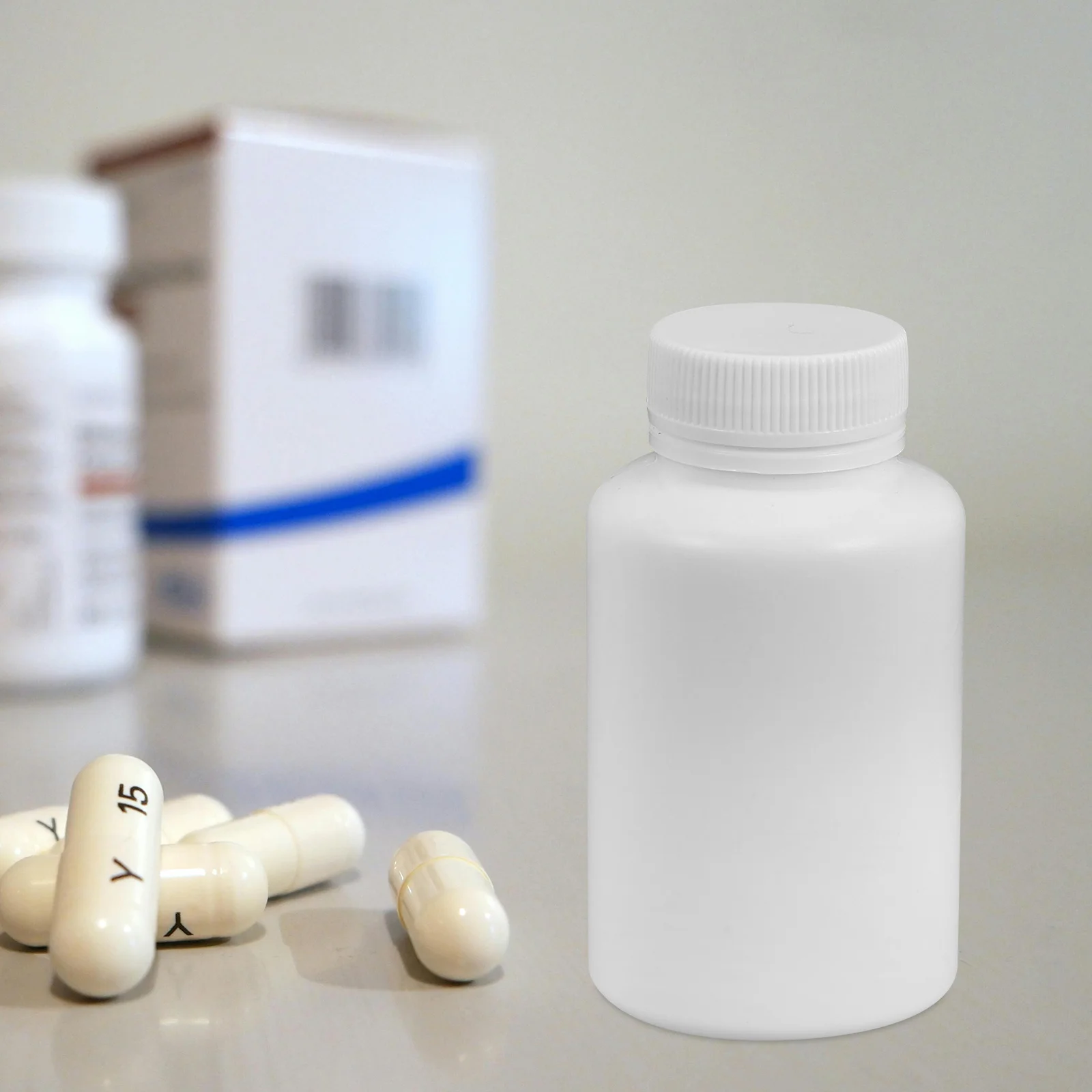 

20pcs Plastic Pill Bottles 120Ml White Empty Medicine Containers Secure Screw Cap For Powder Capsules Solid Liquid Storage